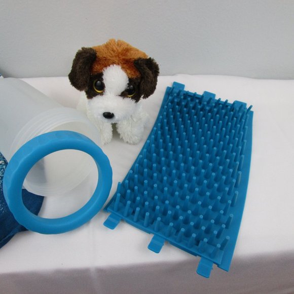 NWOT Dexas MudBuster Medium Portable Dog Paw Washer/ Paw Cleaner - Picture 8 of 8